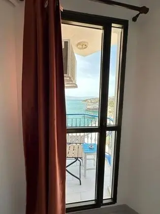 Twin, Kısmi Deniz Manzaralı, Balkonlu