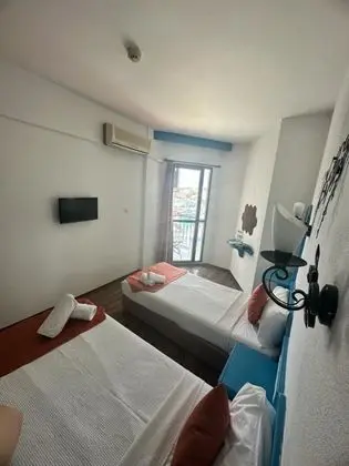 Twin, Kısmi Deniz Manzaralı, Balkonlu