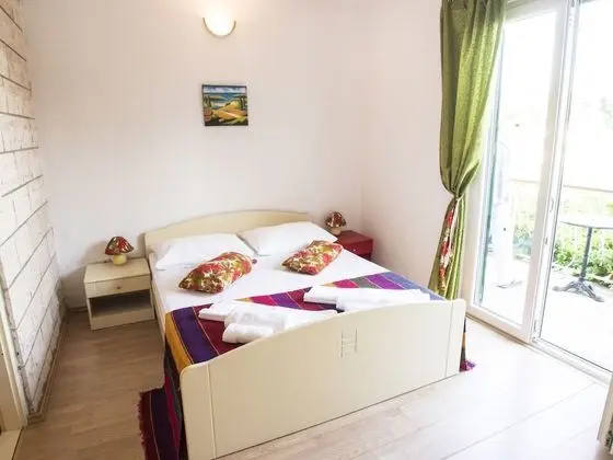 Standard Apart Daire, Balkon, Deniz Manzaralı