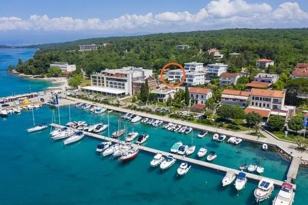 Apart Daire (Marina - 60 meters to the beach - A2()