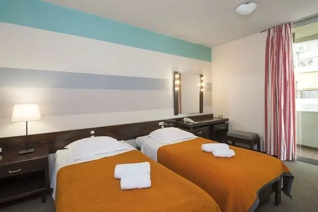 Standard Apart Daire, 2 Yatak Odası, Kısmi Deniz Manzaralı