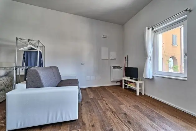 Apart Daire, Göl Manzaralı