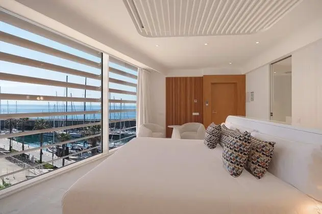 Privilege Room