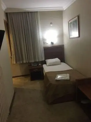 Ekonomik Oda,Bahçe Manzaralı,Balkonsuz