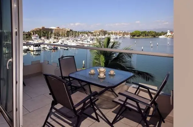 Suite Premium Vista a la Marina.