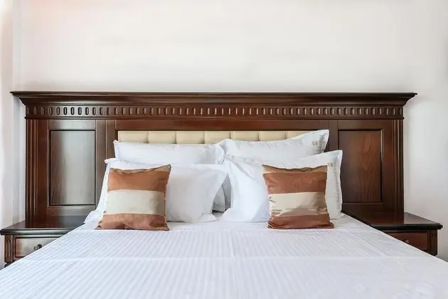 Comfort Tek Büyük Yataklı Oda