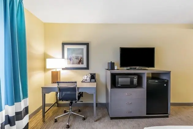 Deluxe Oda, 1 En Büyük (King) Boy Yatak ve Çekyat, Balkon, Marina Manzaralı