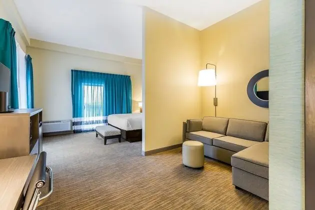 Deluxe Oda, 1 En Büyük (King) Boy Yatak ve Çekyat, Balkon, Marina Manzaralı