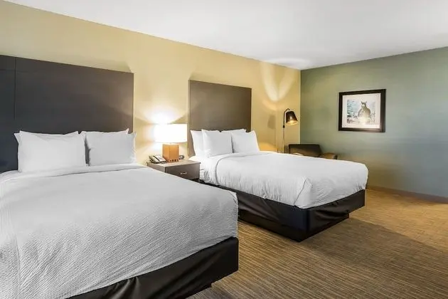 Oda, 2 Büyük (Queen) Boy Yatak, Sigara İçilmez, Marina Manzaralı