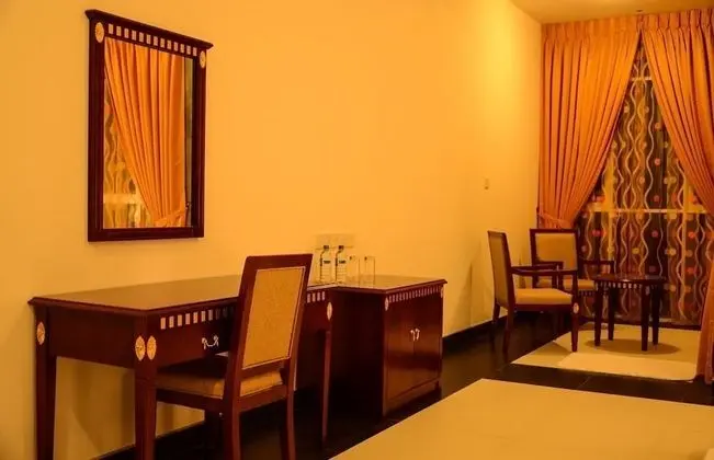 Deluxe Tek Büyük Yataklı Oda, 1 Yatak Odası, Plaj Manzaralı