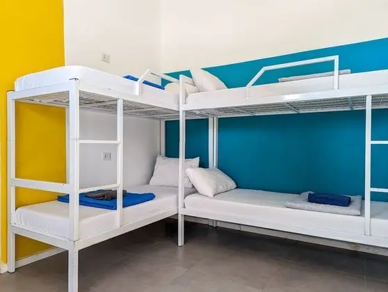 Ortak Ranzalı Oda, Sadece erkekler için