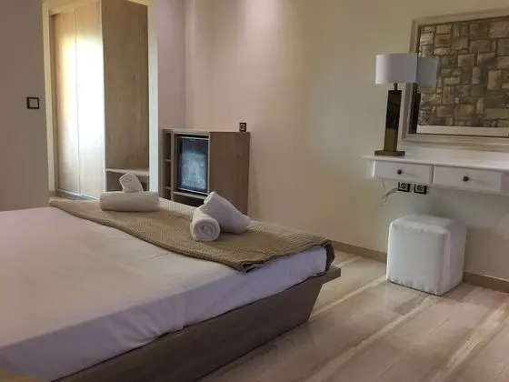 Deluxe Tek Büyük veya İki Ayrı Yataklı Oda