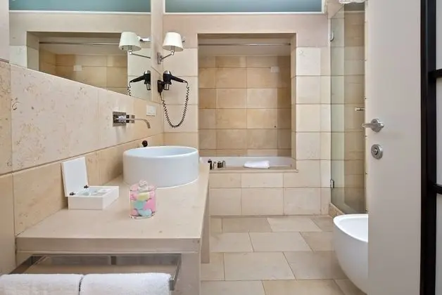 SUITE SEA VIEW WITH POOL