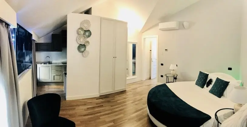 Çatı Katı Süiti (Penthouse) (Una Rotonda Sul Mare)