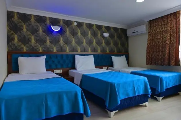 Triple, Deniz Manzaralı