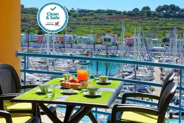 Apart Daire, 1 Yatak Odası, Balkon, Marina Manzaralı