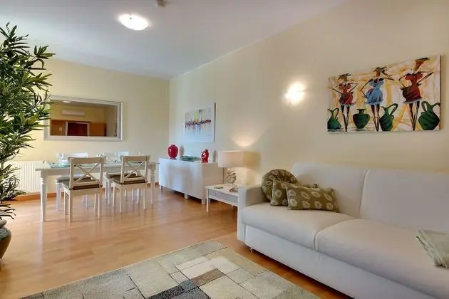 Apart Daire, 1 Yatak Odası, Balkon, Marina Manzaralı