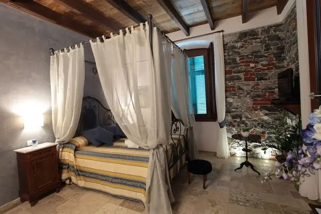 Deluxe Tek Büyük Yataklı Oda, Göl Manzaralı (Bellano)