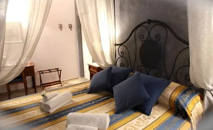 Deluxe Tek Büyük Yataklı Oda, Göl Manzaralı (Bellano)