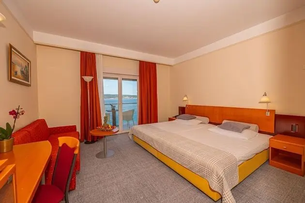 İki Ayrı Yataklı Oda, Balkon, Deniz Manzaralı