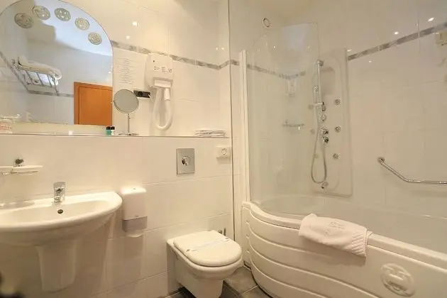 İki Ayrı Yataklı Oda, Balkon, Deniz Manzaralı
