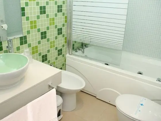 Tek Büyük Yataklı Oda (with sofa bed- 3 adults)