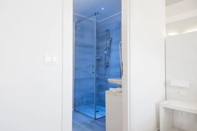 Tek Büyük veya İki Ayrı Yataklı Oda, Balkon