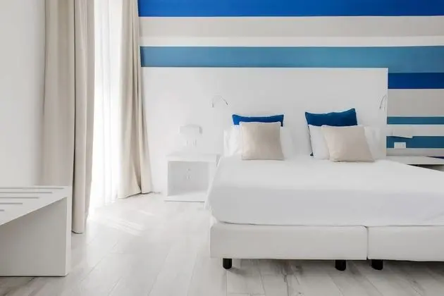 Üç Kişilik Oda, 1 Yatak Odası