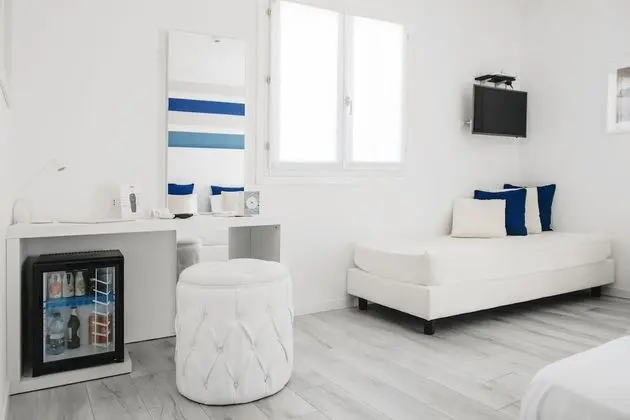 Üç Kişilik Oda, Balkon