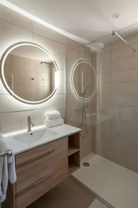 Superior Villa, 1 Yatak Odası (Near the beach)