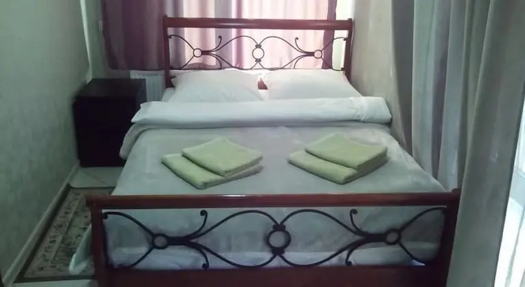 Basic Üç Kişilik Oda