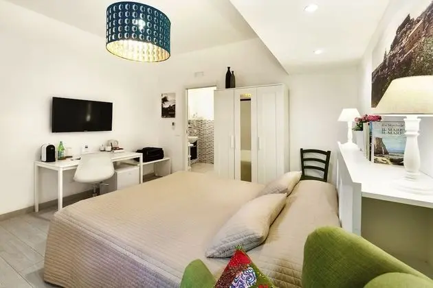 Tek Büyük Yataklı Oda