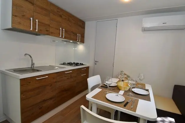 Comfort Karavan (Pet Friendly)