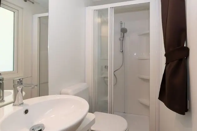 Comfort Karavan (Pet Friendly)