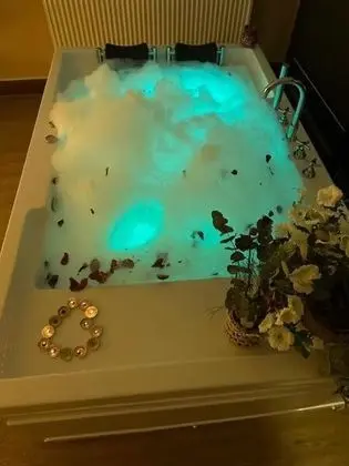King Suite Jakuzili Oda