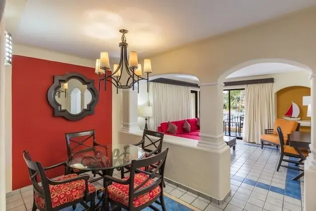 Nautical One Bedroom Suite