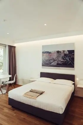 Standard Süit, 1 Büyük (Queen) Boy Yatak, Bahçe Manzaralı