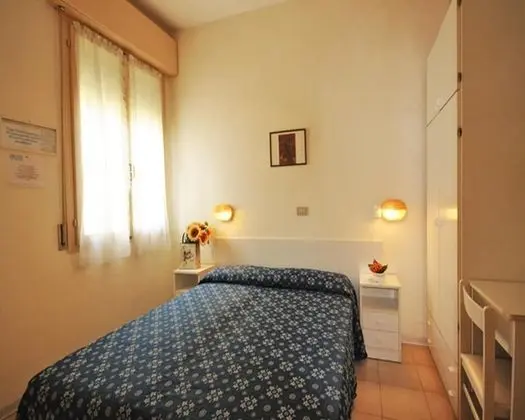 Economy Tek Büyük Yataklı Oda