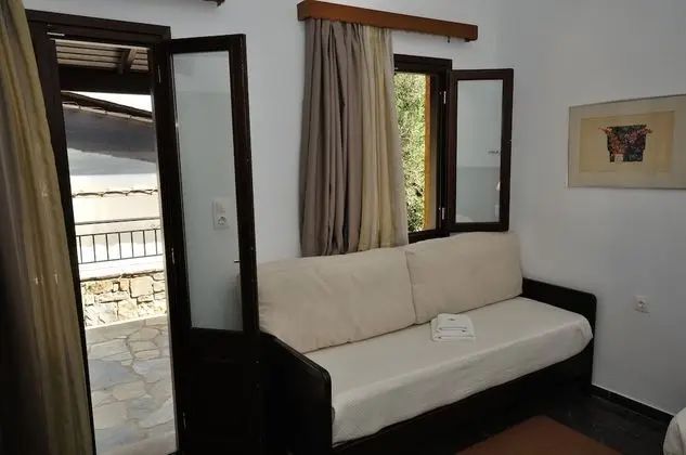 Dört Kişilik Oda, 1 Yatak Odası, Sigara İçilmez, Bahçe Manzaralı