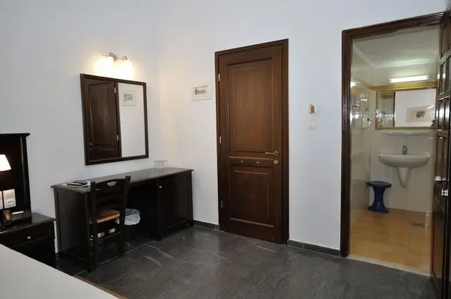 Dört Kişilik Oda, 1 Yatak Odası, Sigara İçilmez, Bahçe Manzaralı