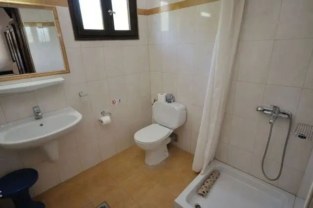 Dört Kişilik Oda, 1 Yatak Odası, Sigara İçilmez, Bahçe Manzaralı