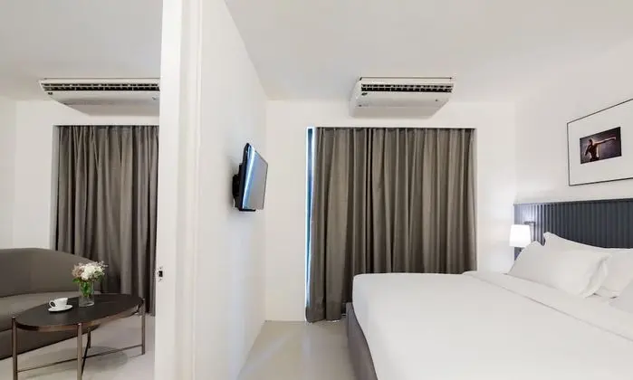 One Bedroom Pool Access