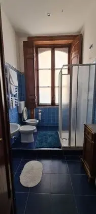 Üç Kişilik Oda, Deniz Manzaralı