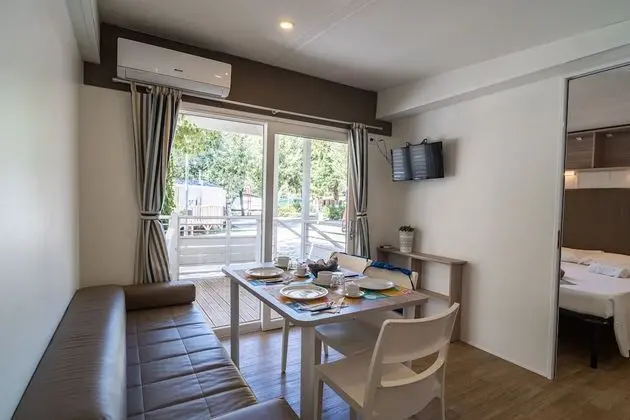 Superior Karavan, 2 Yatak Odası (Pet Friendly)