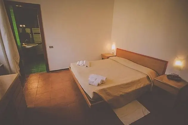 Tek Büyük veya İki Ayrı Yataklı Oda