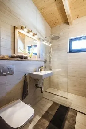 Luxury Villa, 2 Yatak Odası, Mutfak, Göl Manzaralı (Villa Ardea)