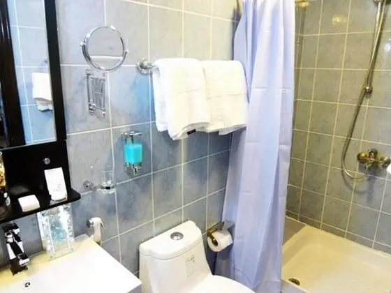 Deluxe Tek Büyük veya İki Ayrı Yataklı Oda