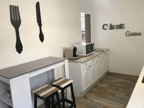 City Apart Daire, Banyolu/Duşlu, Bahçe Manzaralı
