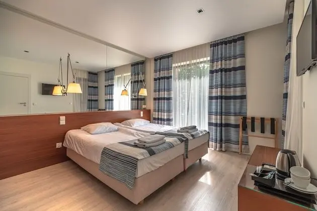 Comfort Tek Büyük Yataklı Oda, 2 Tek Kişilik Yatak, Göl Manzaralı