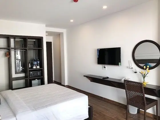 Deluxe Tek Büyük Yataklı Oda, 1 En Büyük (King) Boy Yatak, Balkon, Şehir Manzaralı